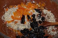 Постный шоколадный пирог с вареньем - Видеорецепт - Шаг 4