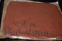 Быстрый шоколадный рулет с творогом - Шаг 10