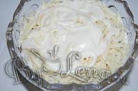 Салат "Рыбки в пруду" - Шаг 9