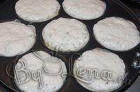 Пышные дрожжевые оладьи(постные) - Шаг 5