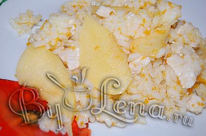 Плов с курицей и айвой